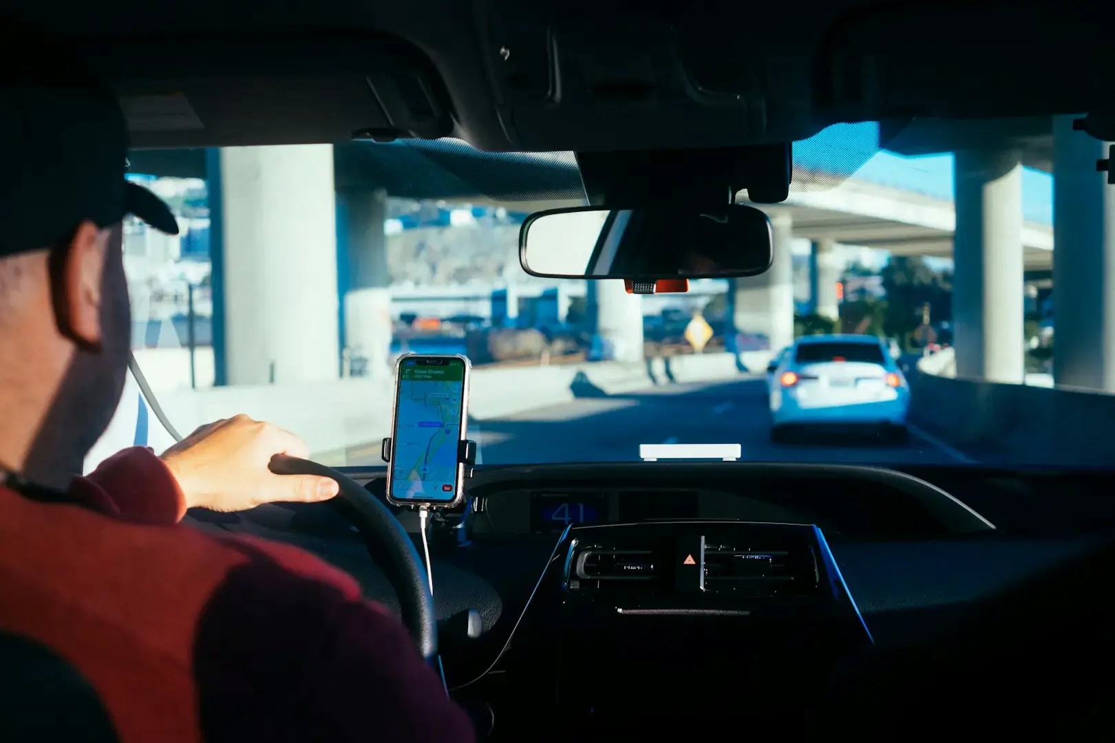 cab,service & Stansted Airport to Surbiton Taxis: Fixed Price Cars Numbers STN Minicabs Quotes & Stansted airport transfer service from Surbiton taxi company | Surbiton Taxis Number | Cheap Taxi Booking, STN minicabs & minicab service,cab,minicab,car,transfer,transfers,car,cars,minicabs